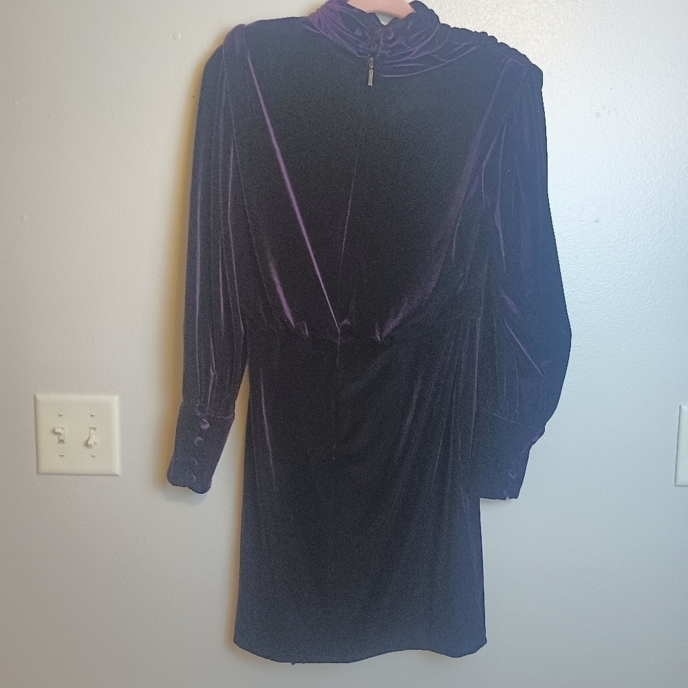 Karl Lagerfeld Ladies Draped Faux Wrap Velvet Long Sleeve Dress Size 6 Purple - Picture 3 of 16